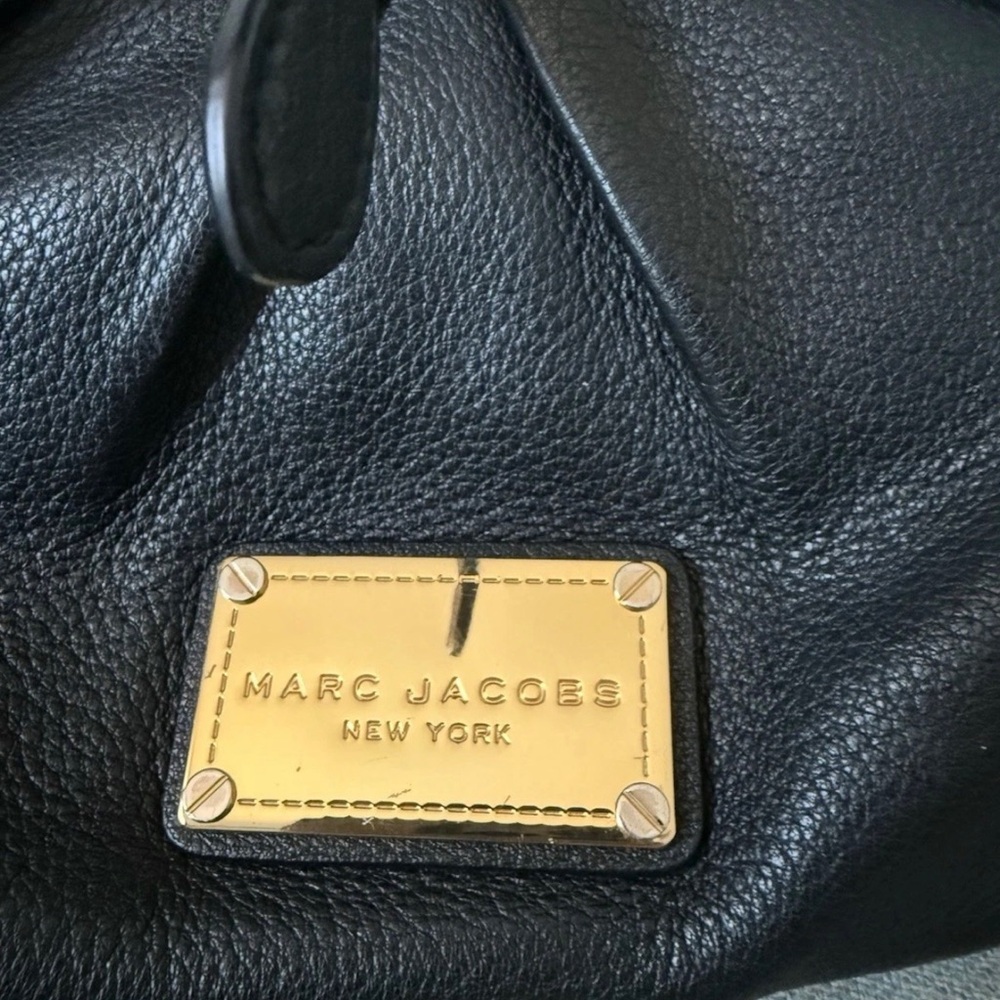 Marc Jacobs Black Pebbled Leather Satchel with Gold Plaque - Picture 14 of 15